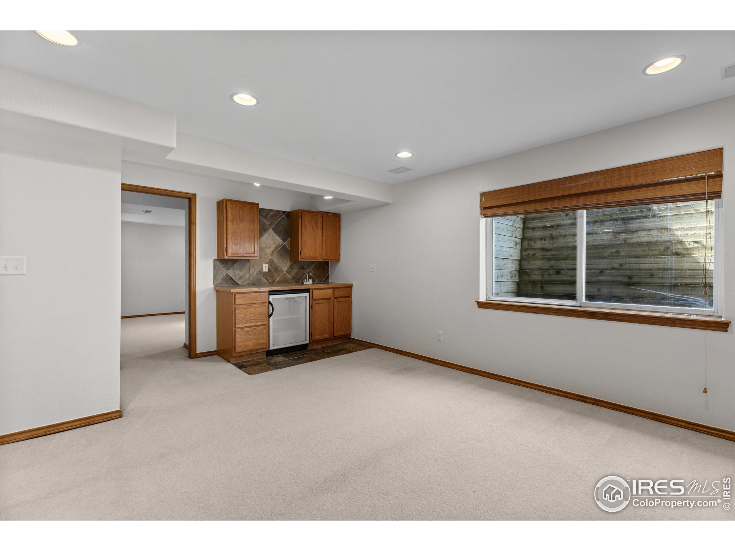 5562 High Country Ct