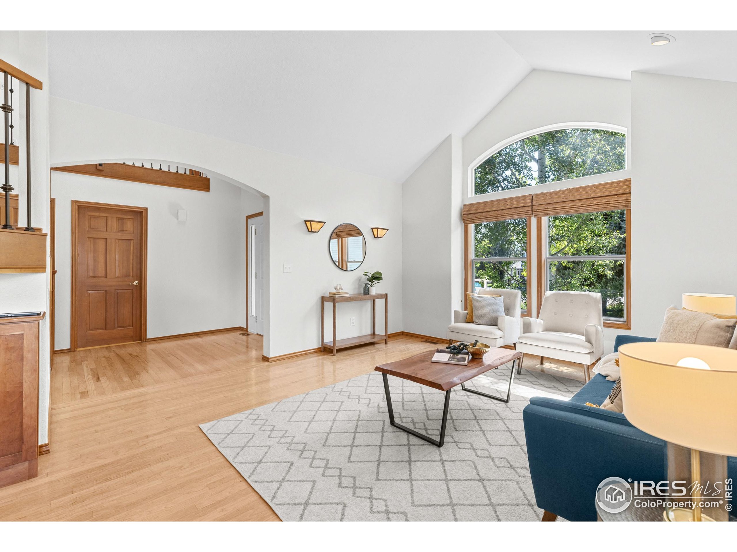 5562 High Country Ct