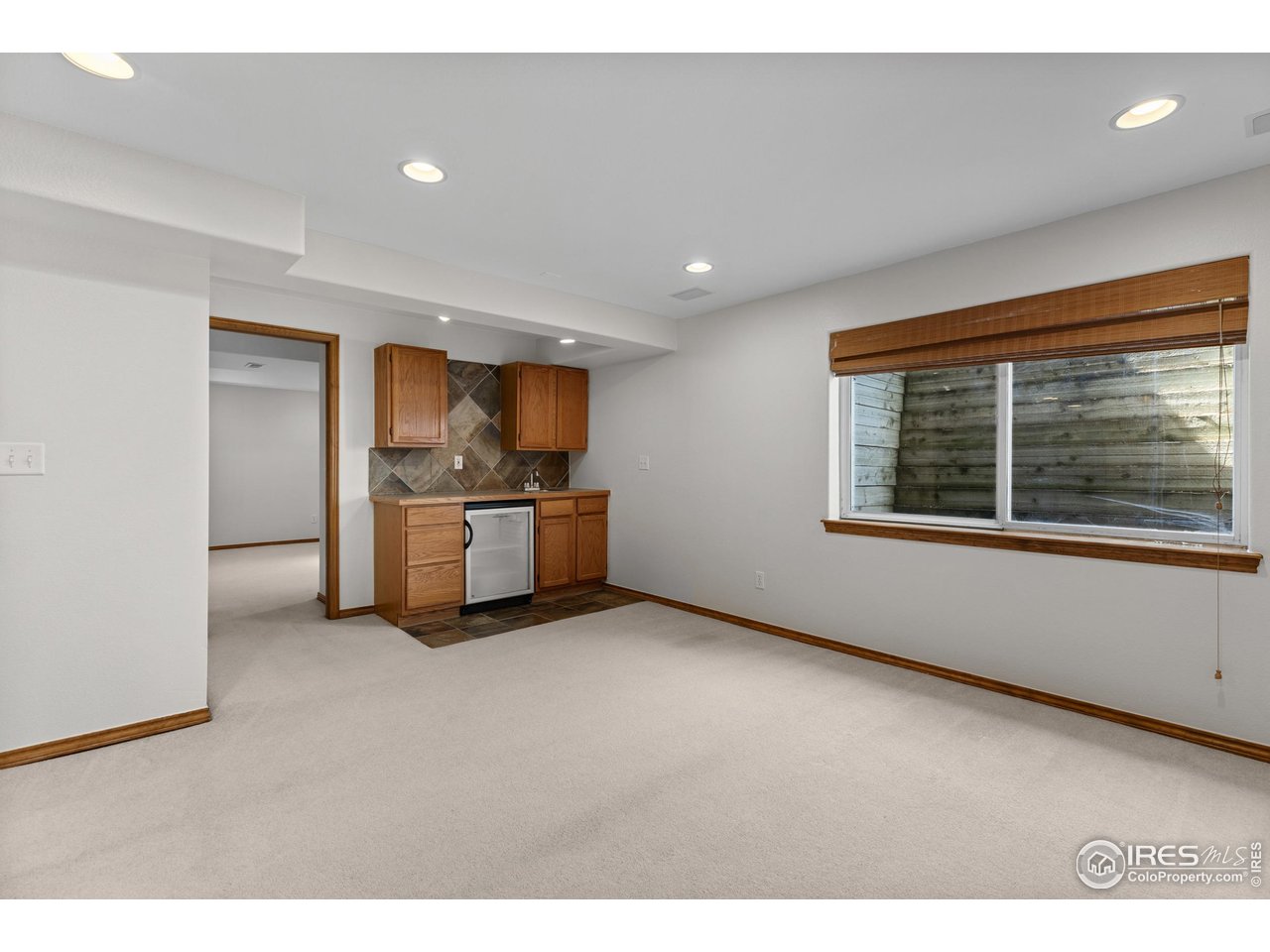 5562 High Country Ct