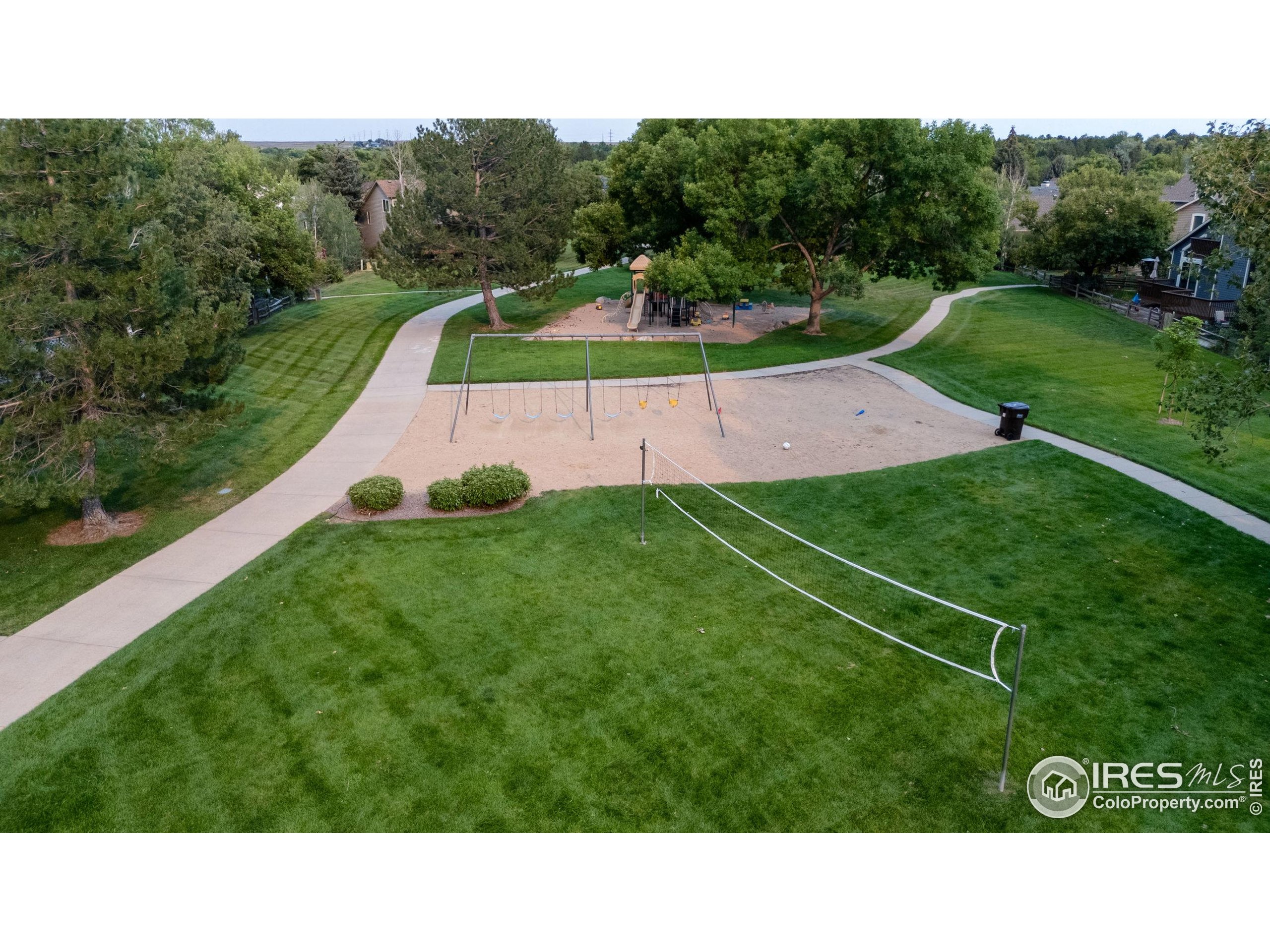 5562 High Country Ct