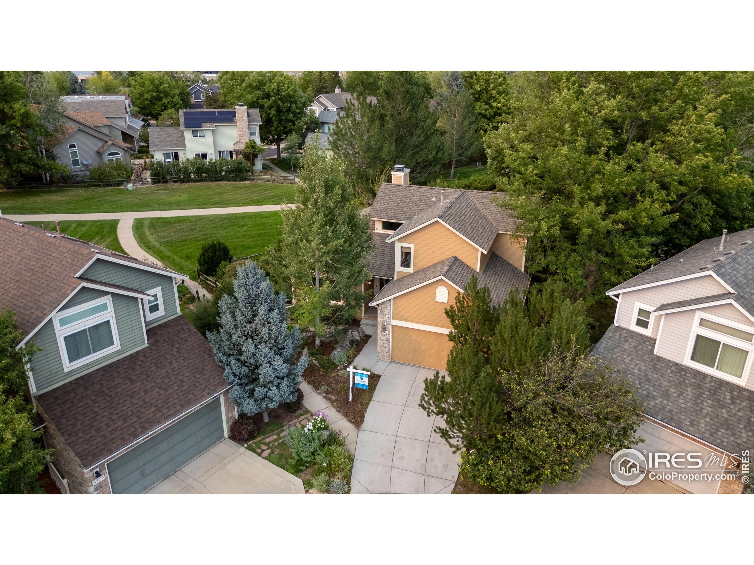 5562 High Country Ct
