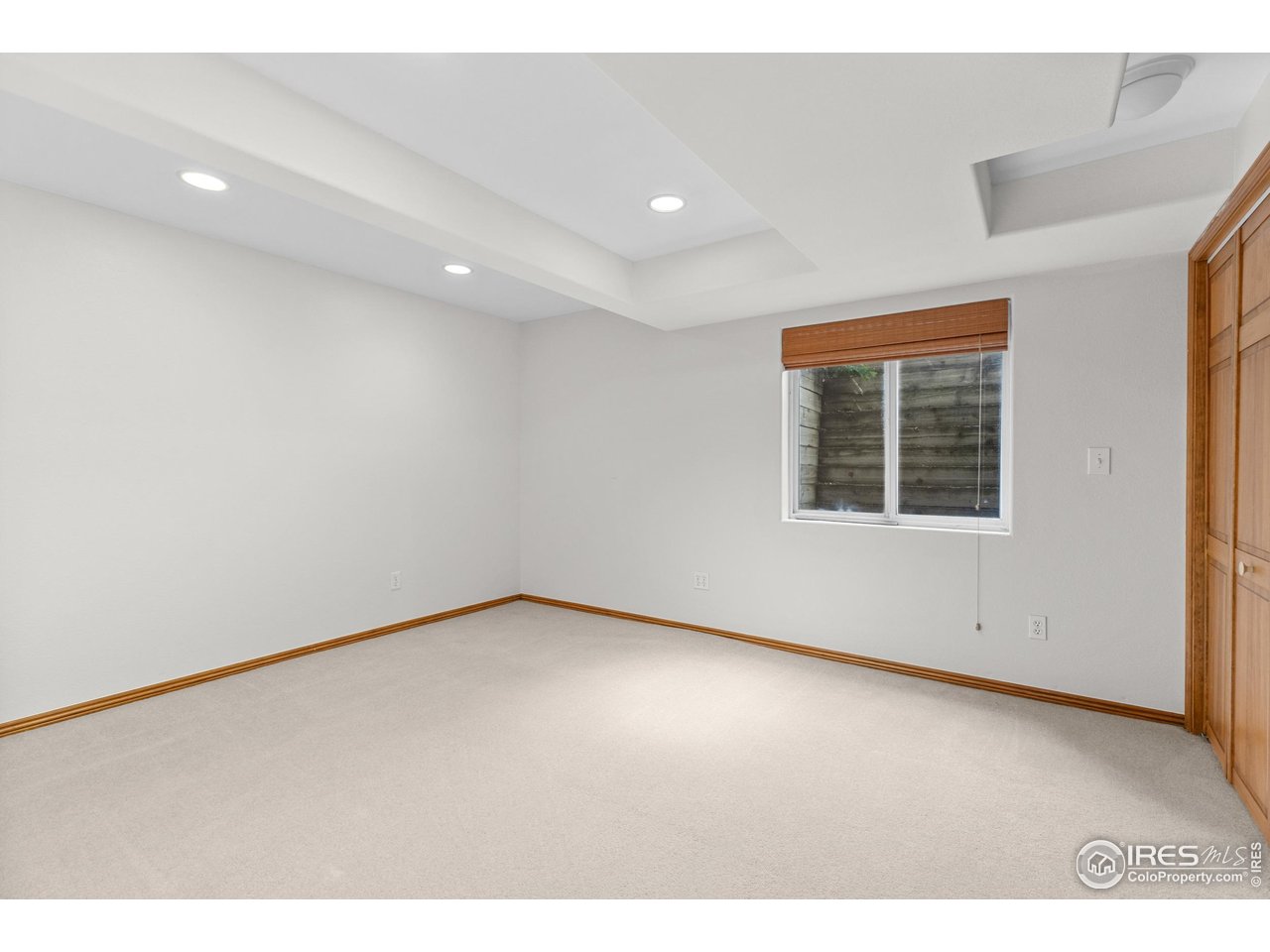 5562 High Country Ct