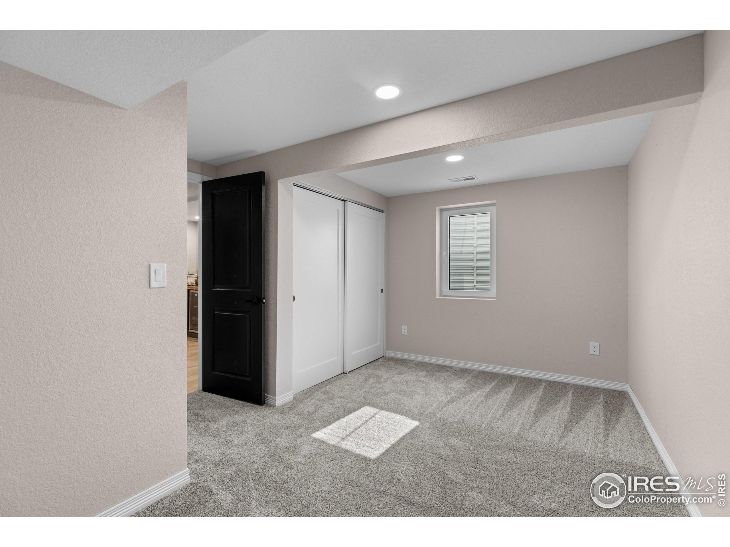 8195 Field Ct