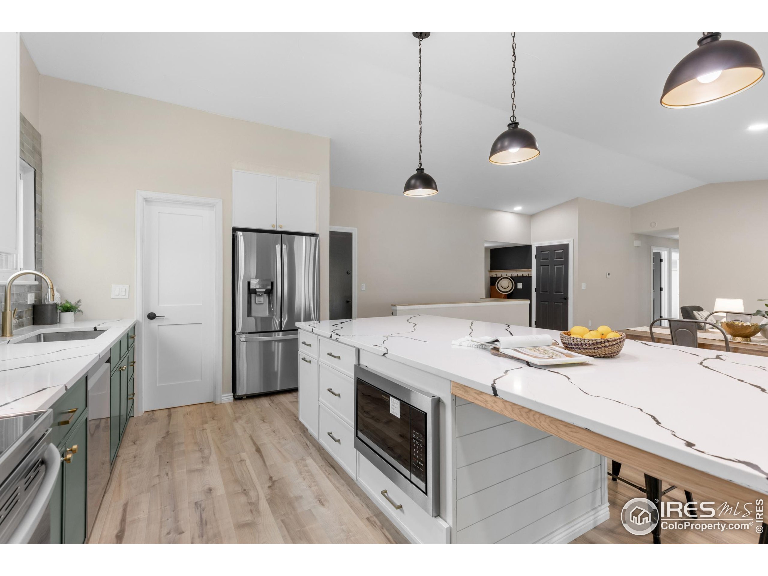 8195 Field Ct
