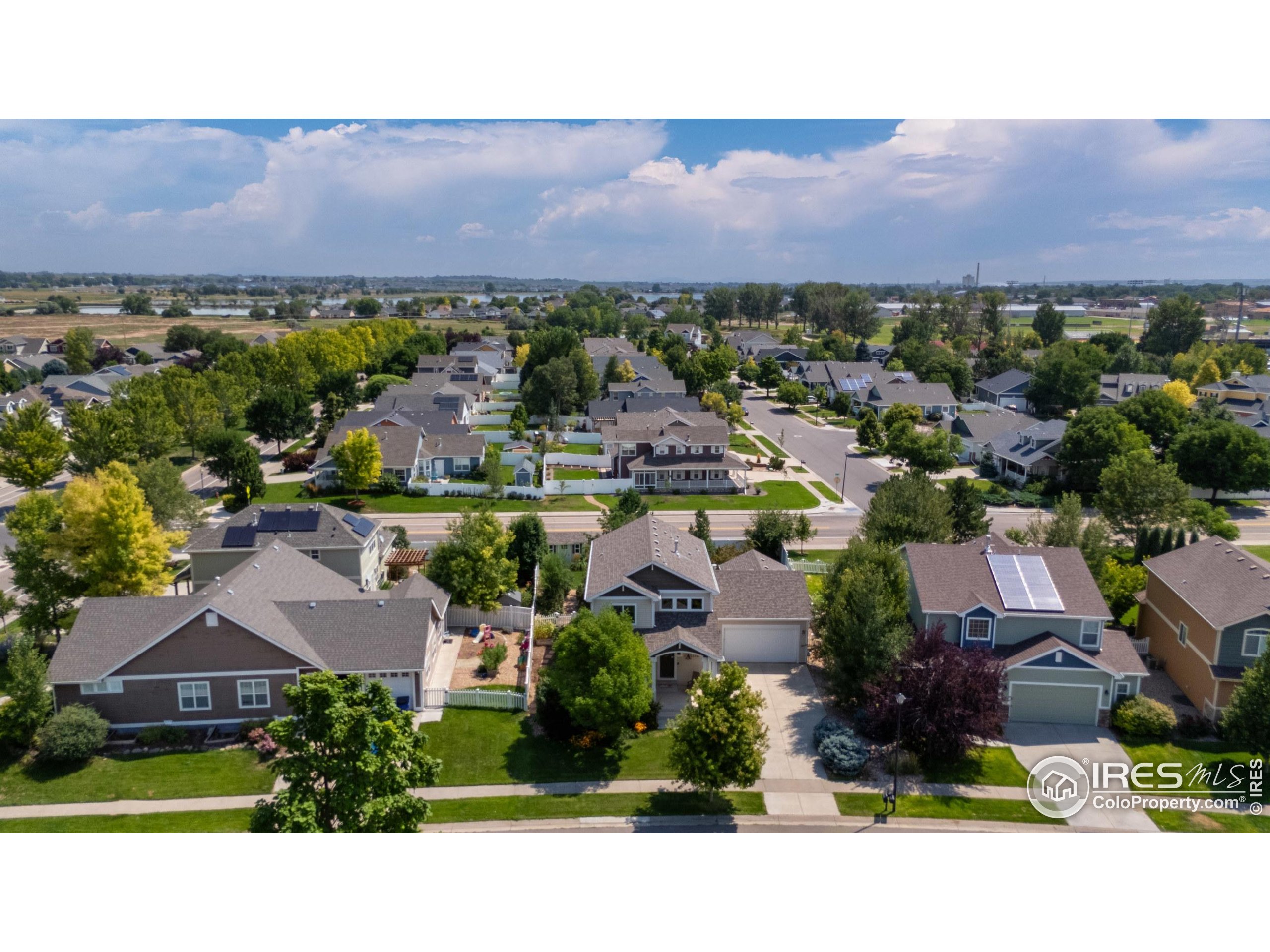 1107 Crescent Dr