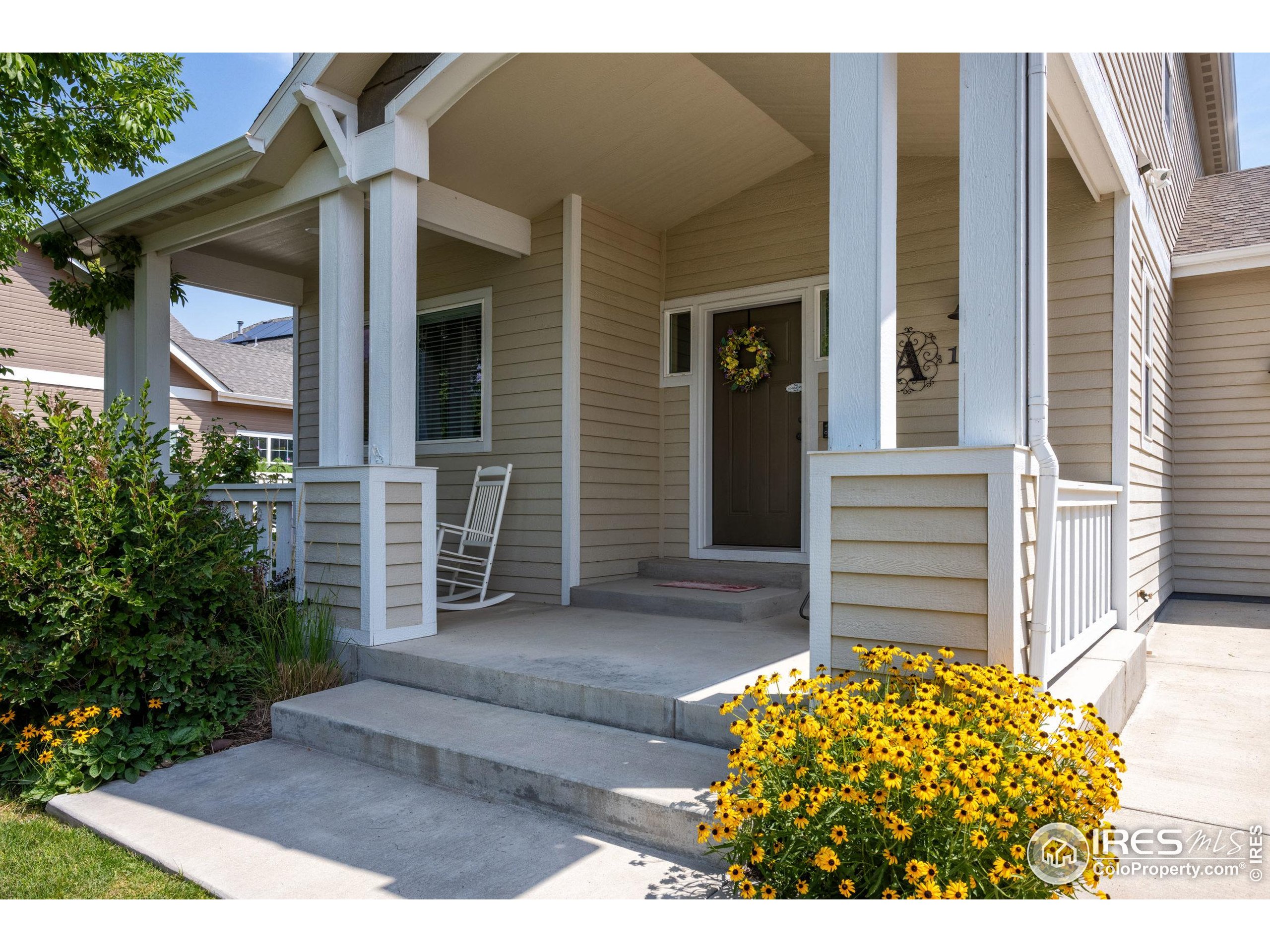 1107 Crescent Dr