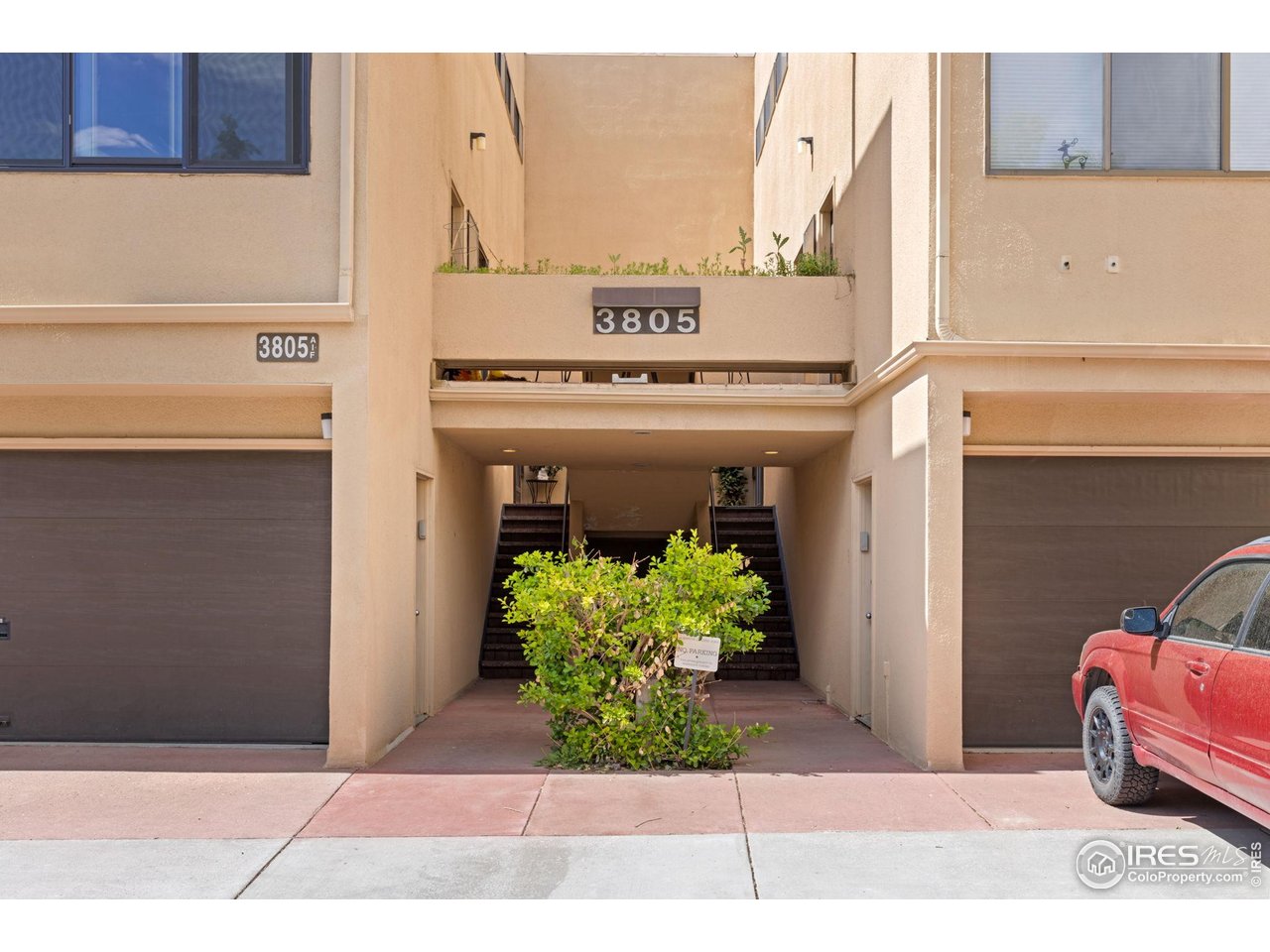 3805 Northbrook Dr D