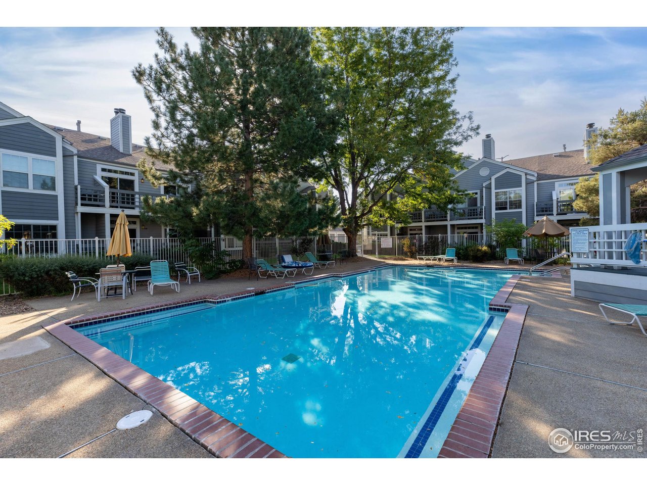 7447 Singing Hills Ct Q-202