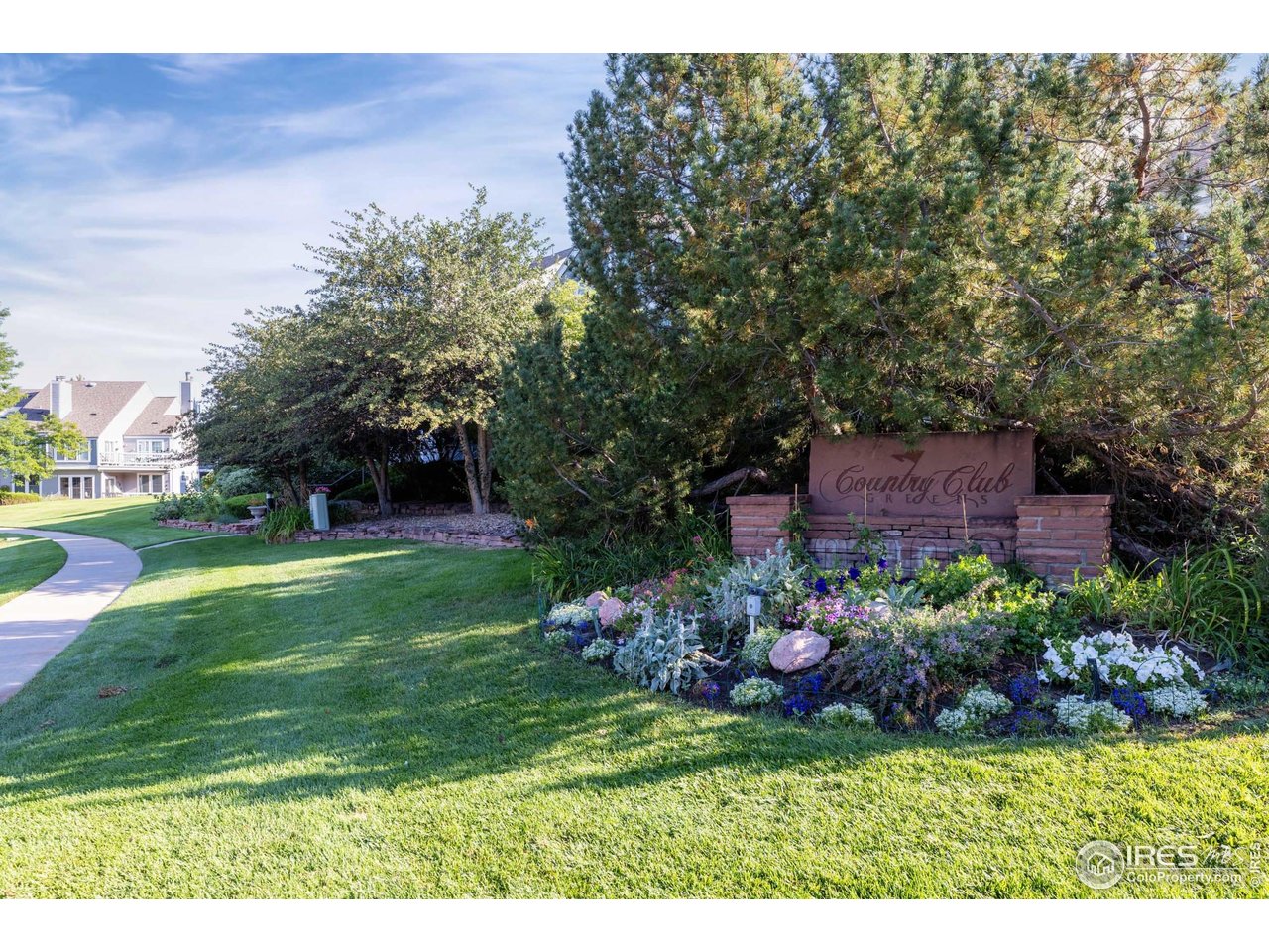 7447 Singing Hills Ct Q-202