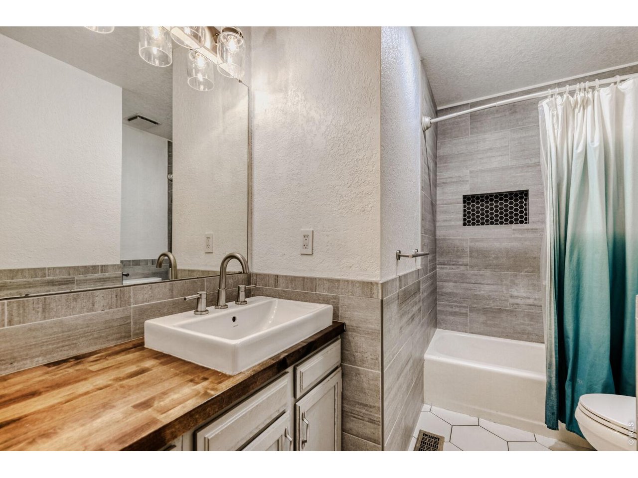 5465 La Plata Cir