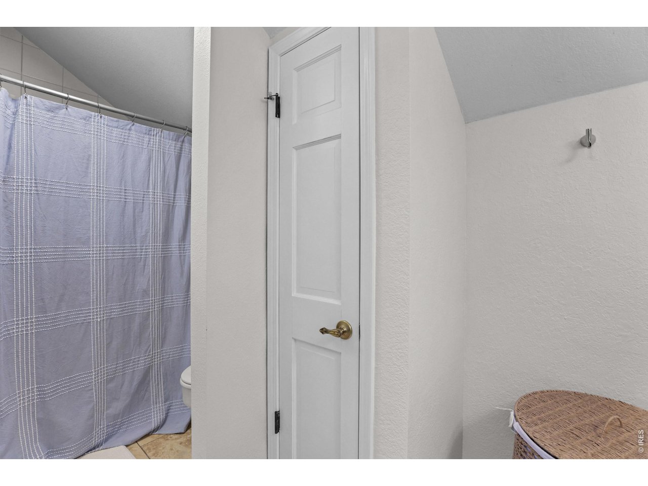 5433 La Plata Cir