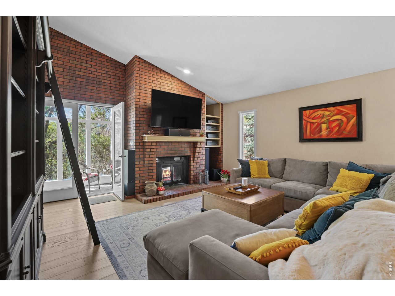 5433 La Plata Cir