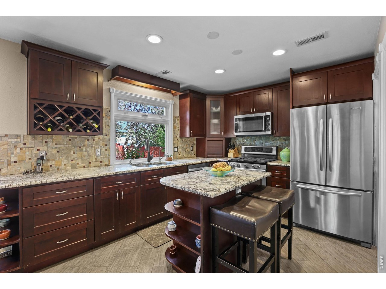 5433 La Plata Cir