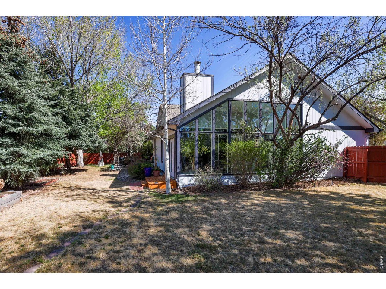 5433 La Plata Cir