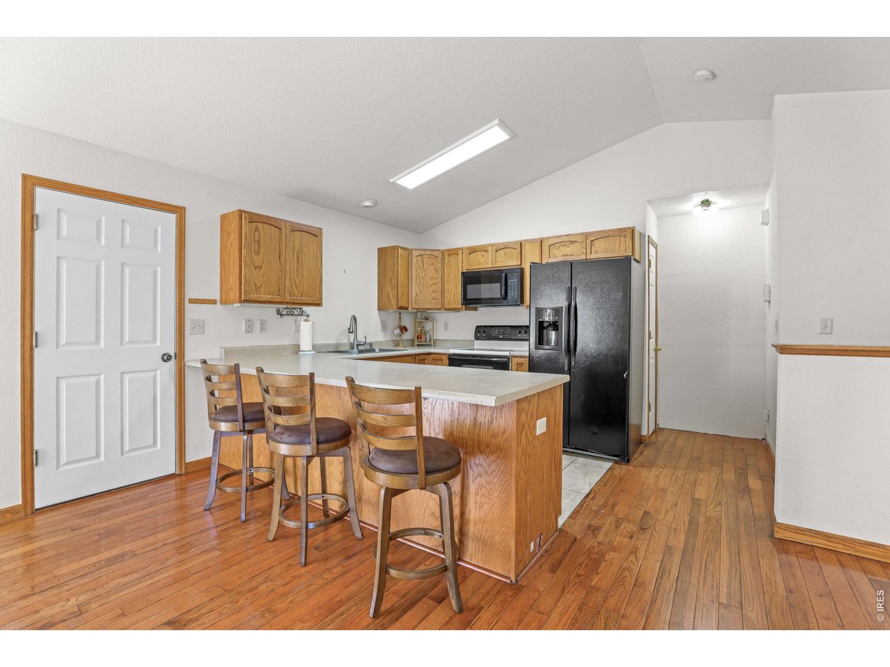 290 S 5th St Way