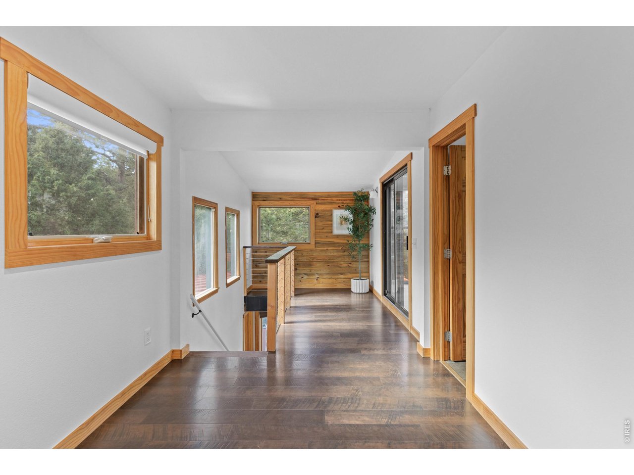 1003 Eagle Dr