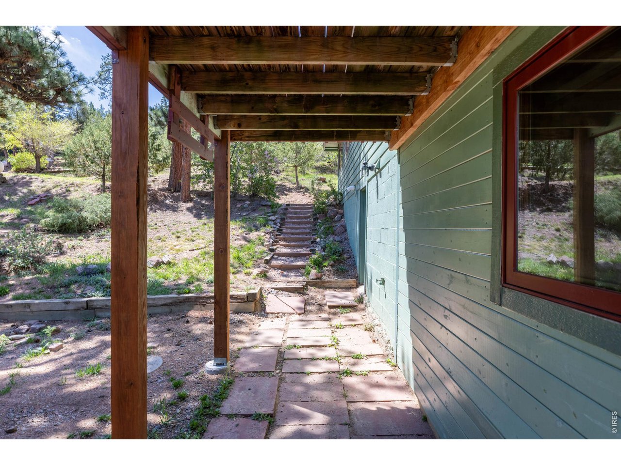 1003 Eagle Dr