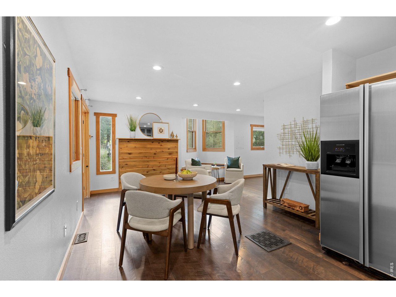1003 Eagle Dr