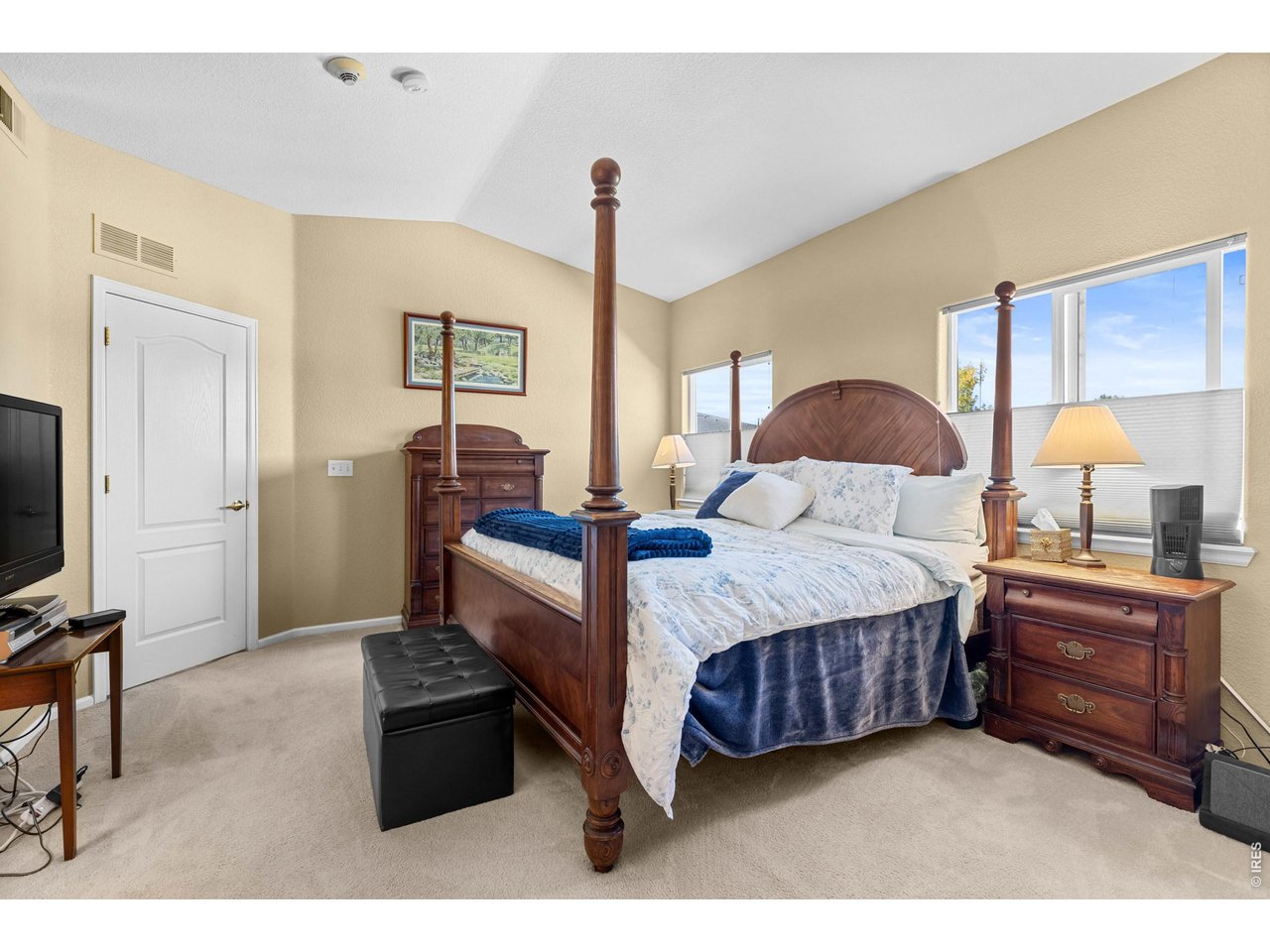 1012 Sonoma Cir 5B