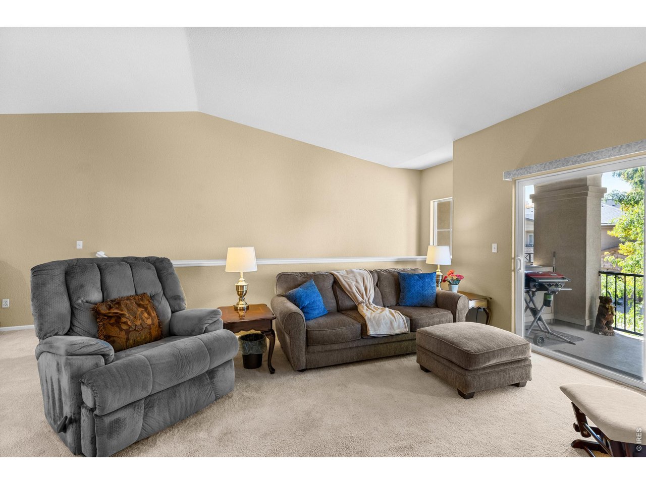 1012 Sonoma Cir 5B