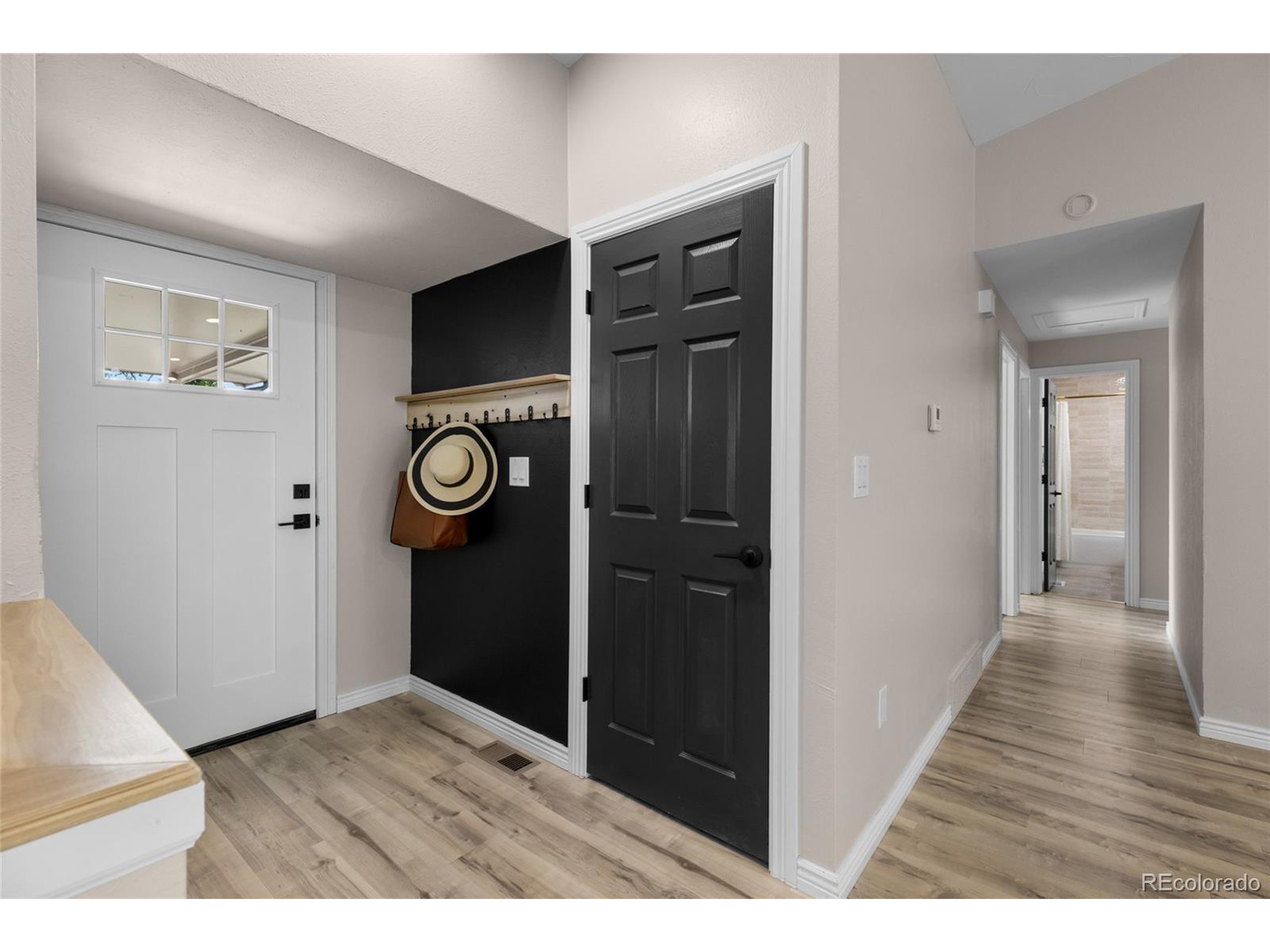 8195 Field Ct