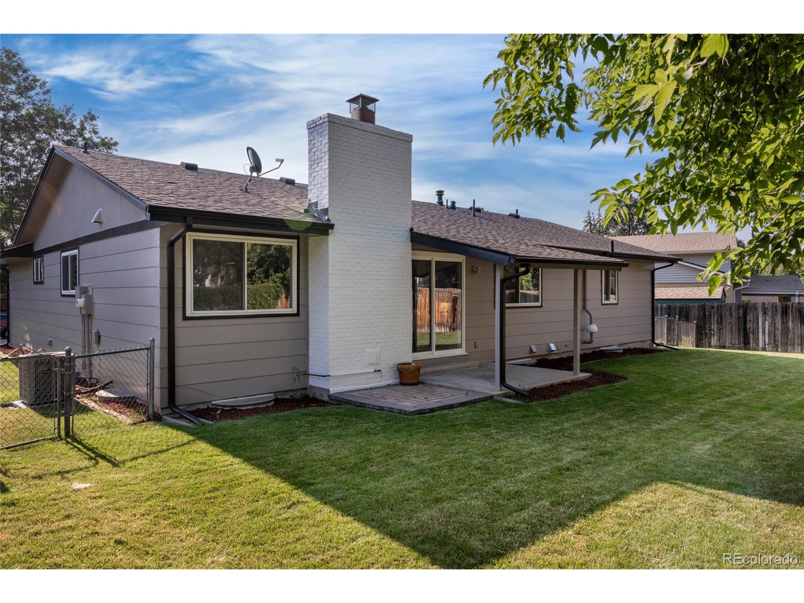 8195 Field Ct