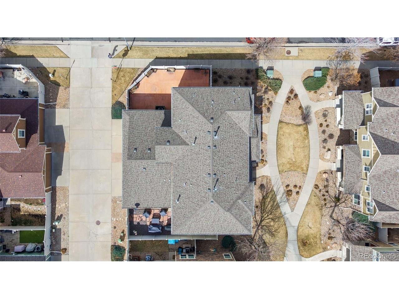 10466 Garland Dr