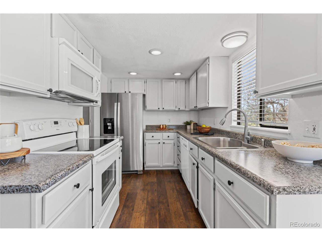 6730 W 84th Cir 96
