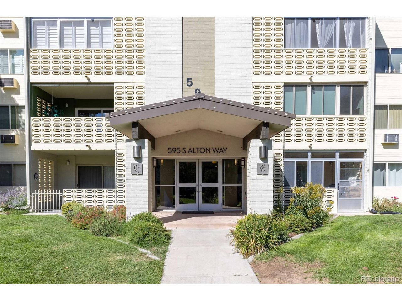 595 S Alton Way 11C