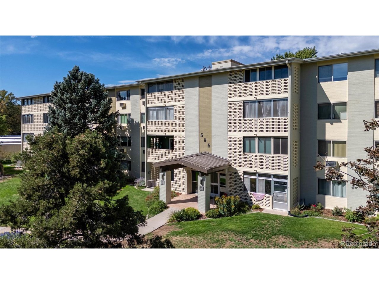 595 S Alton Way 11C