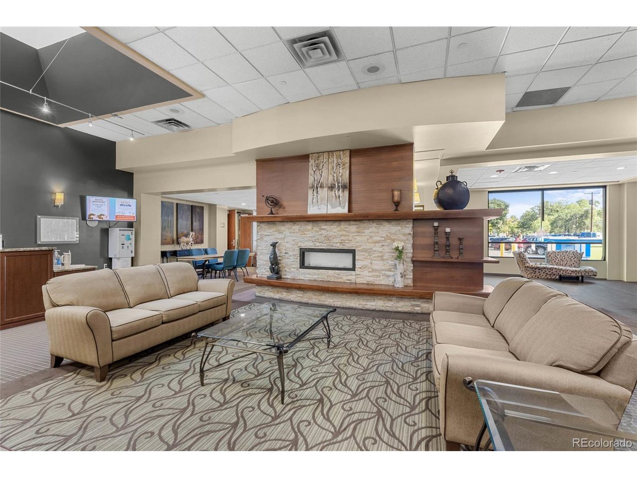 595 S Alton Way 11C