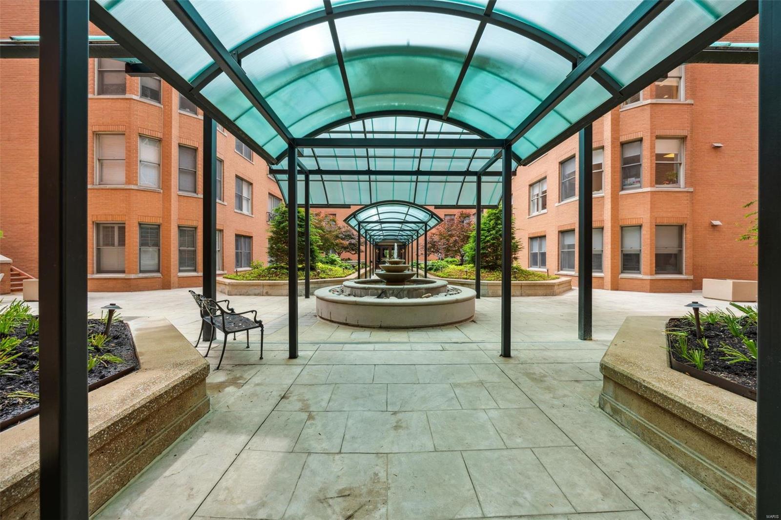 750 S Hanley Road Unit: 62