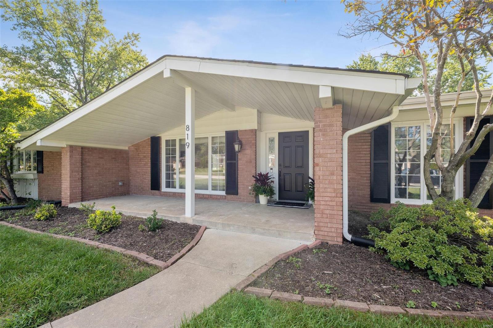 819 Westwood Drive