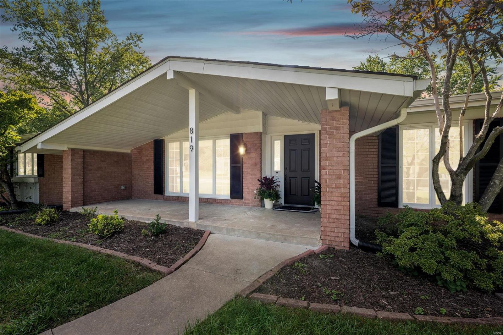 819 Westwood Drive