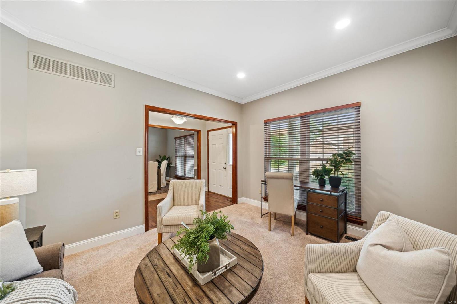 1100 Oak Borough Drive