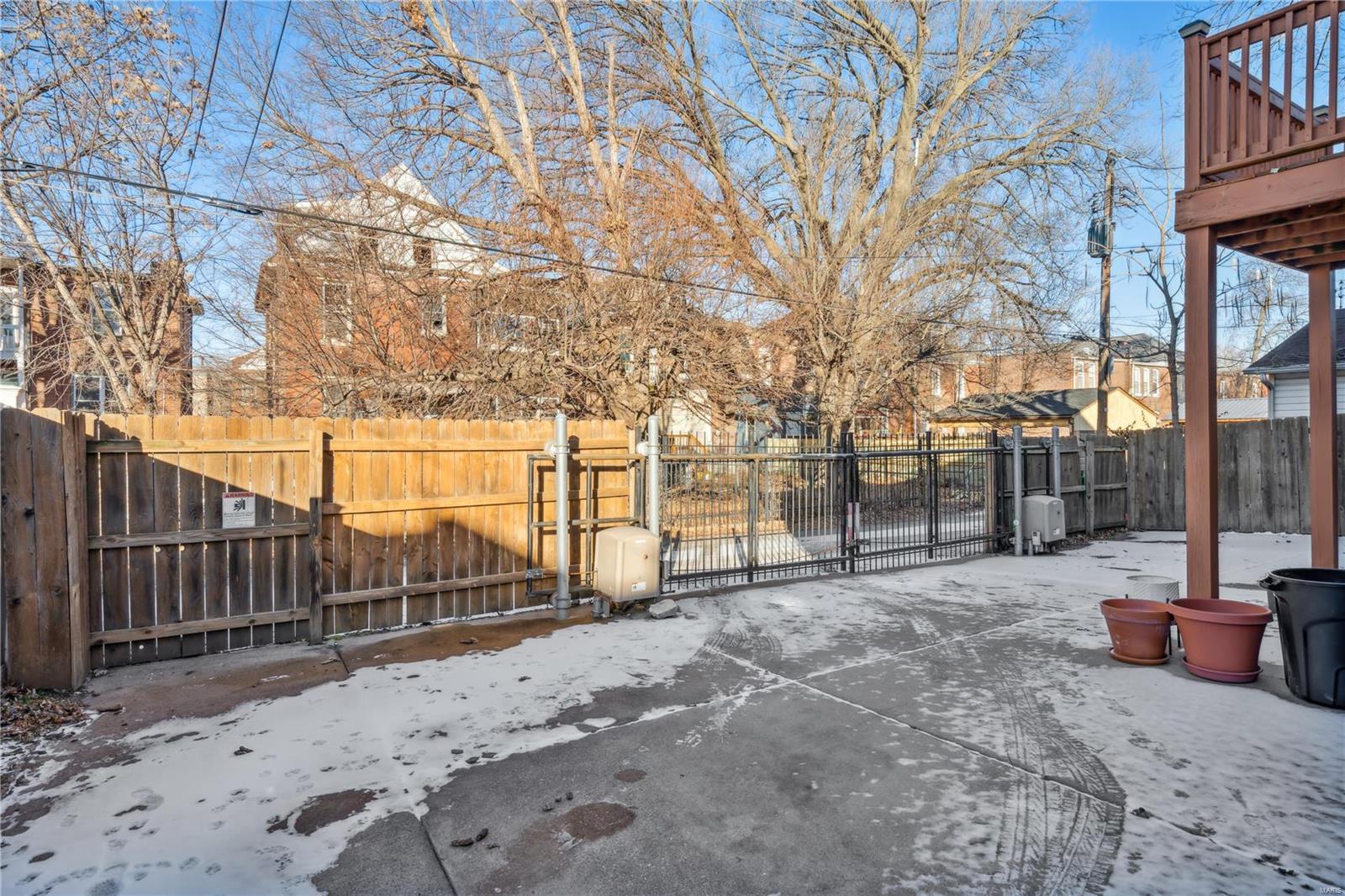 4133 Russell Blvd Unit: B