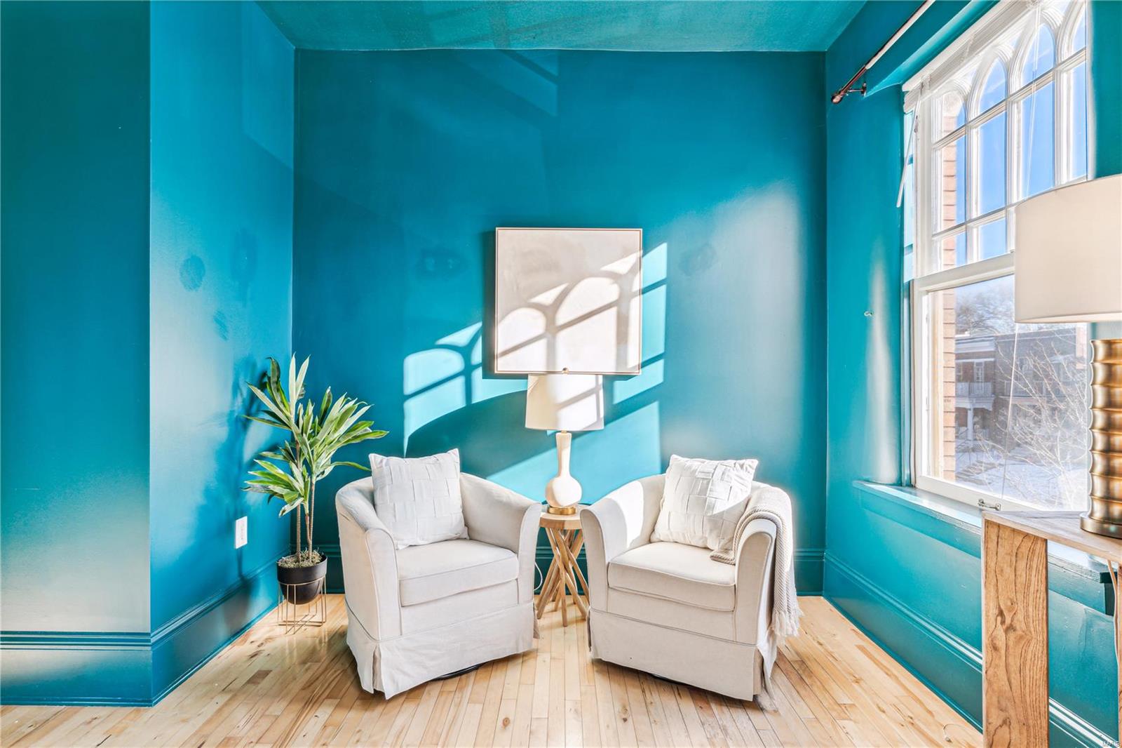 4133 Russell Blvd Unit: B