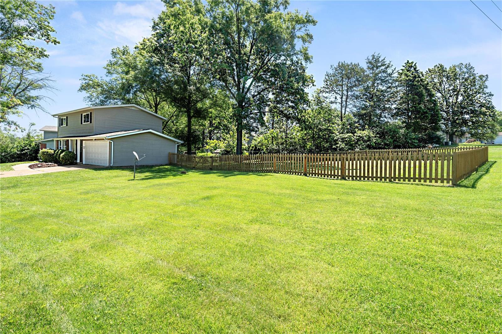 1208 Miremont Drive