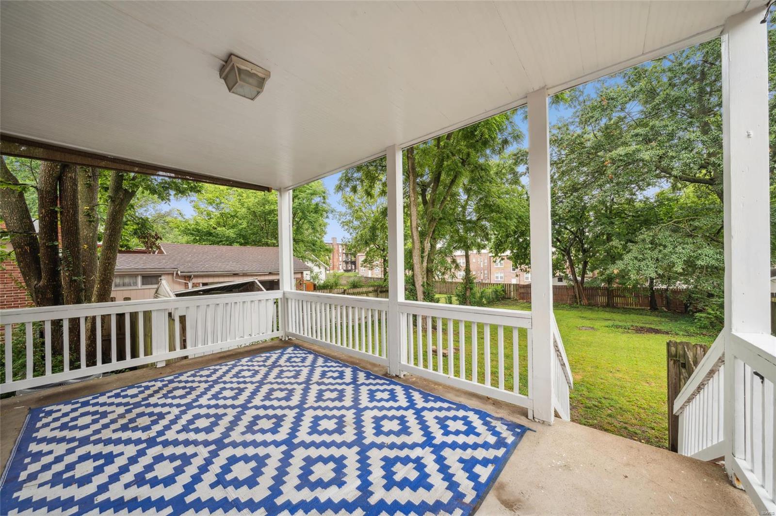 7420 Zephyr Place