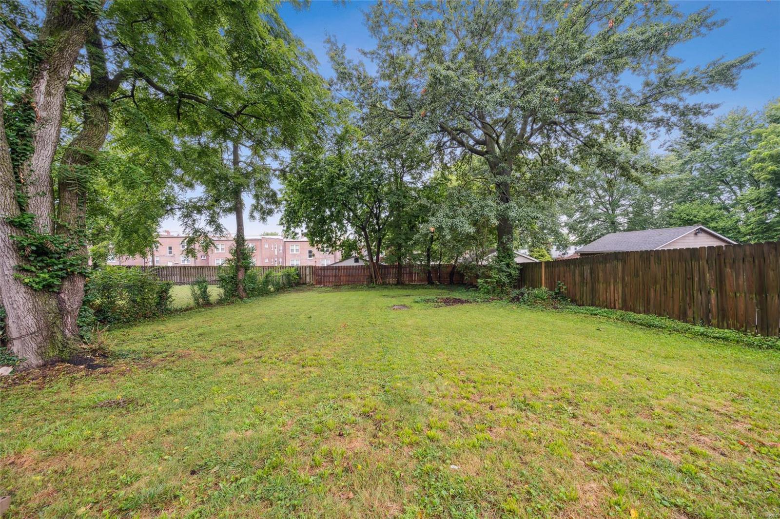 7420 Zephyr Place
