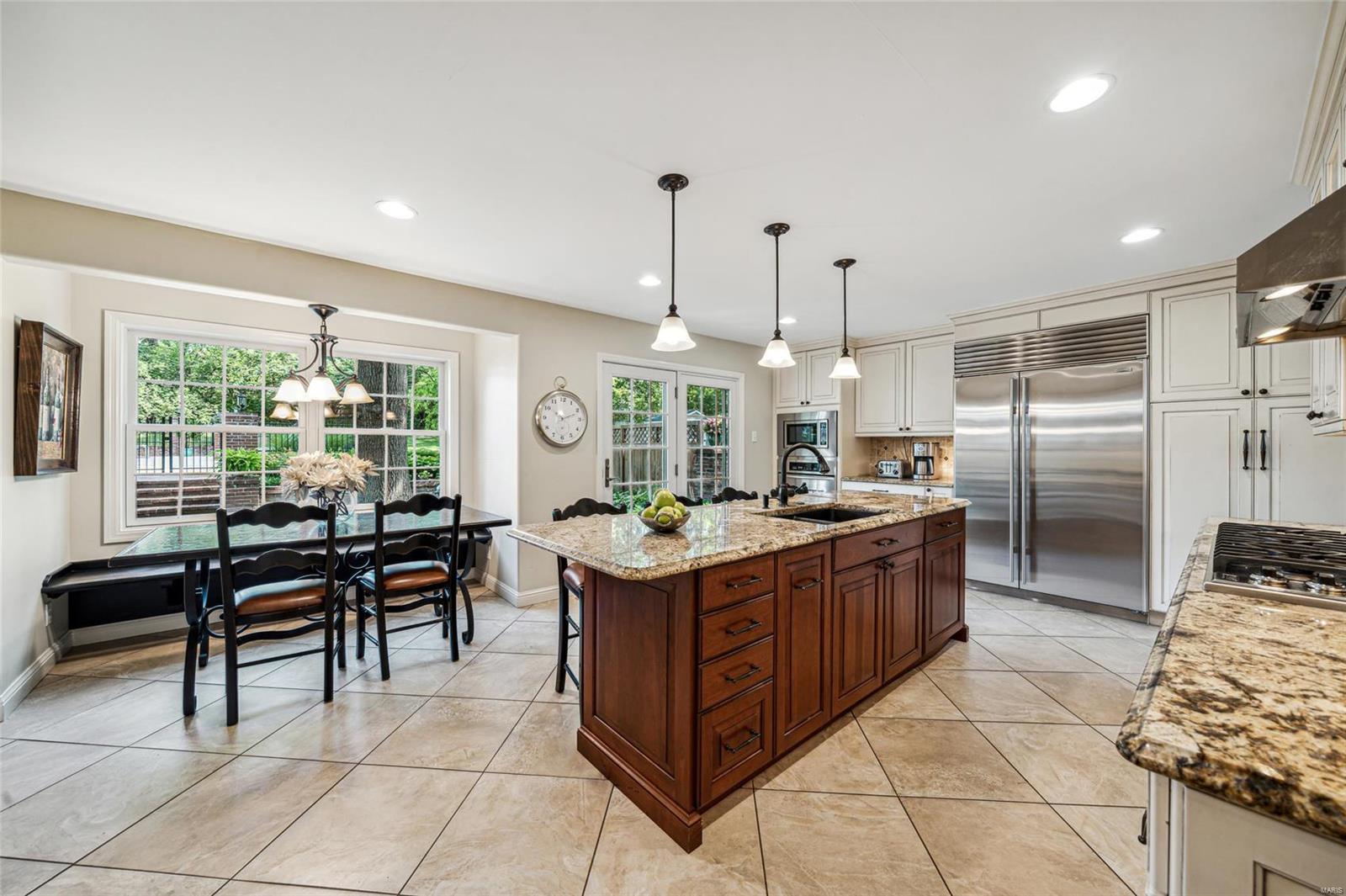 4 Stoney Brook Lane