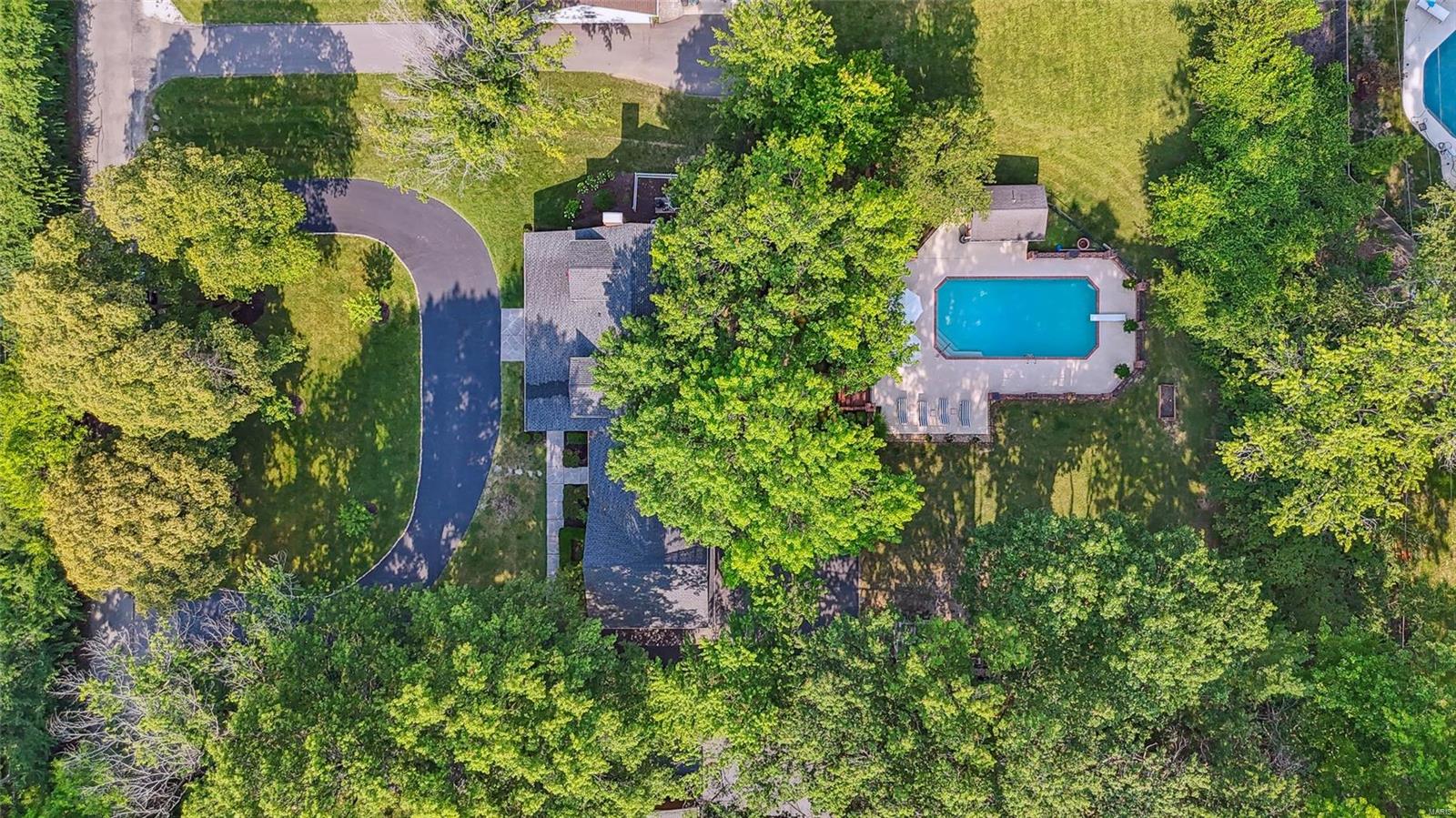 4 Stoney Brook Lane