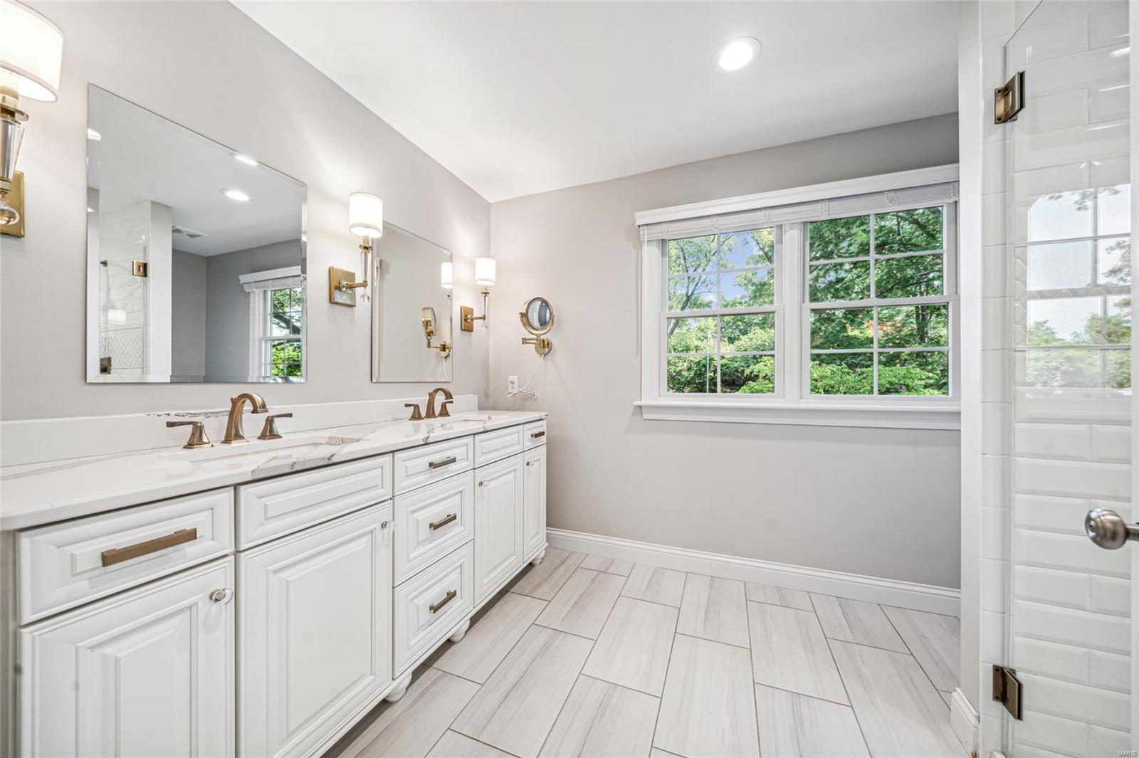4 Stoney Brook Lane