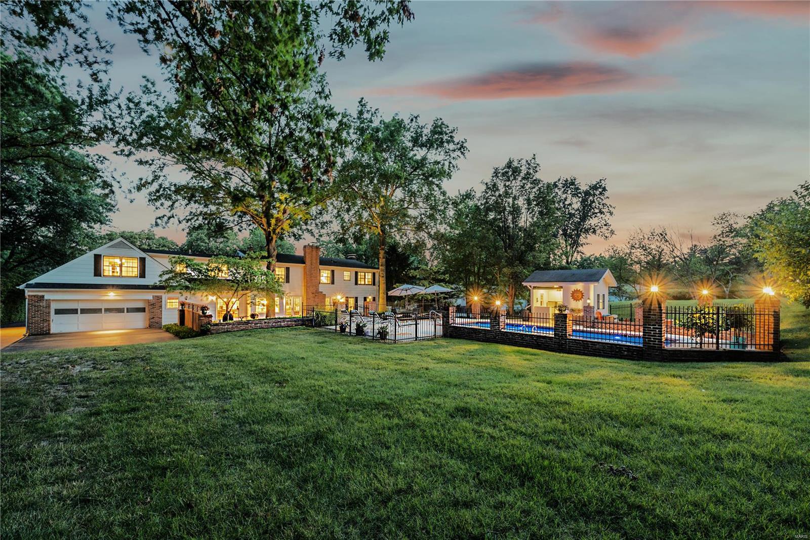 4 Stoney Brook Lane