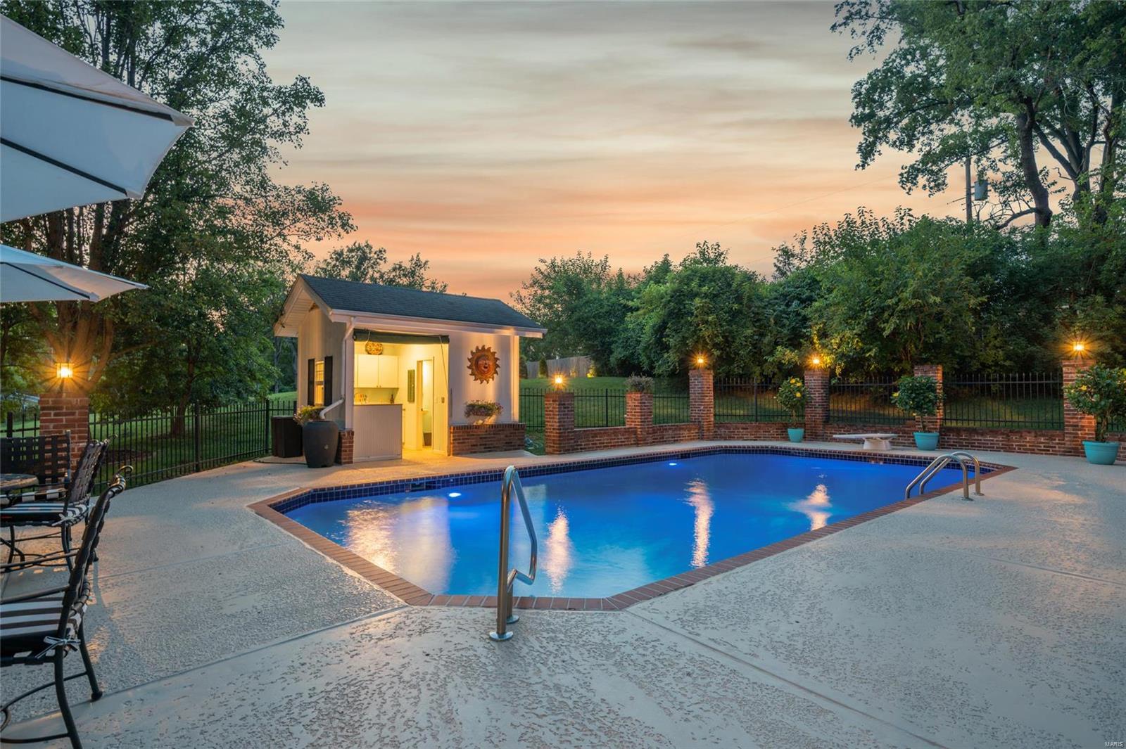 4 Stoney Brook Lane