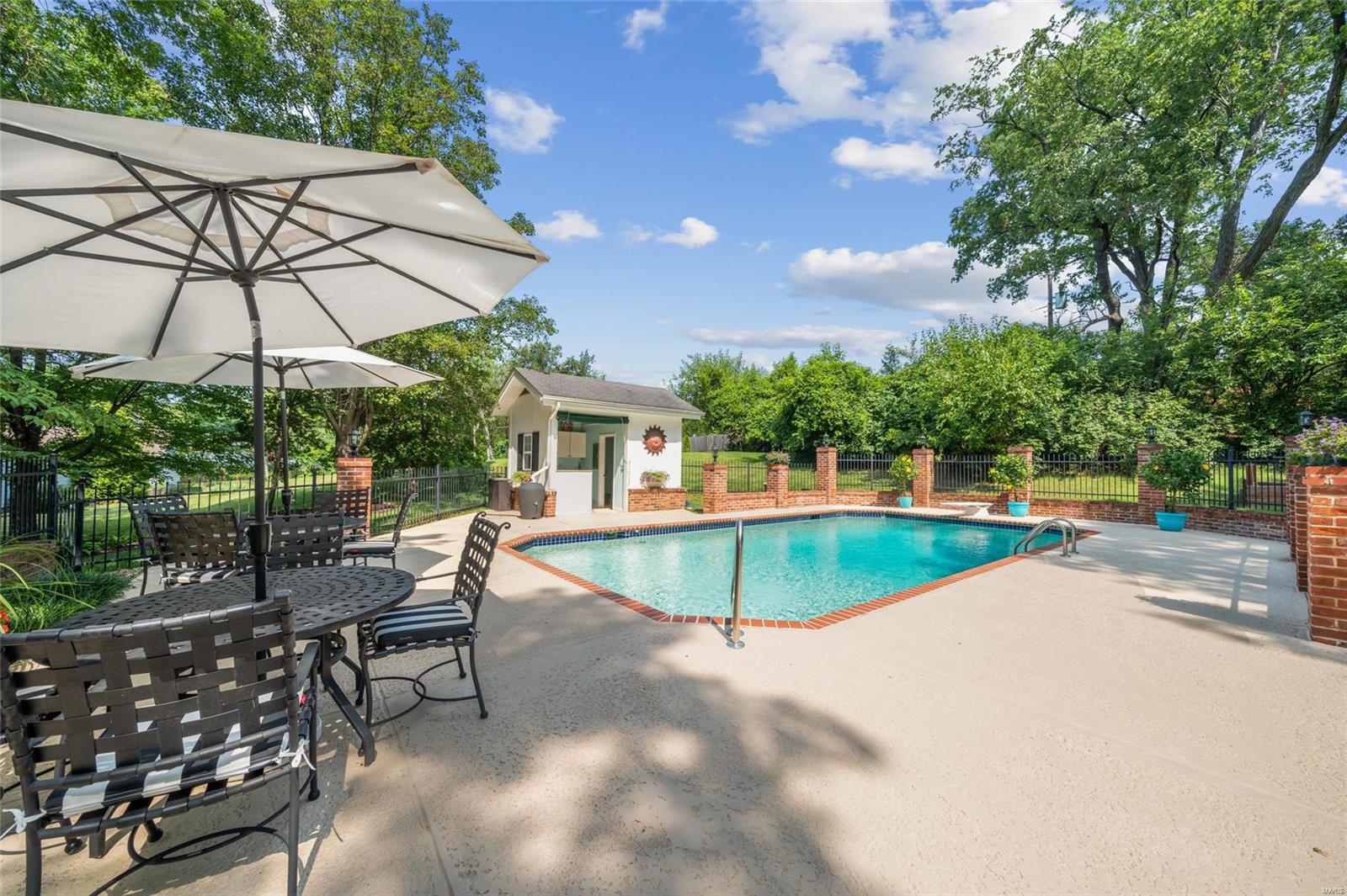 4 Stoney Brook Lane