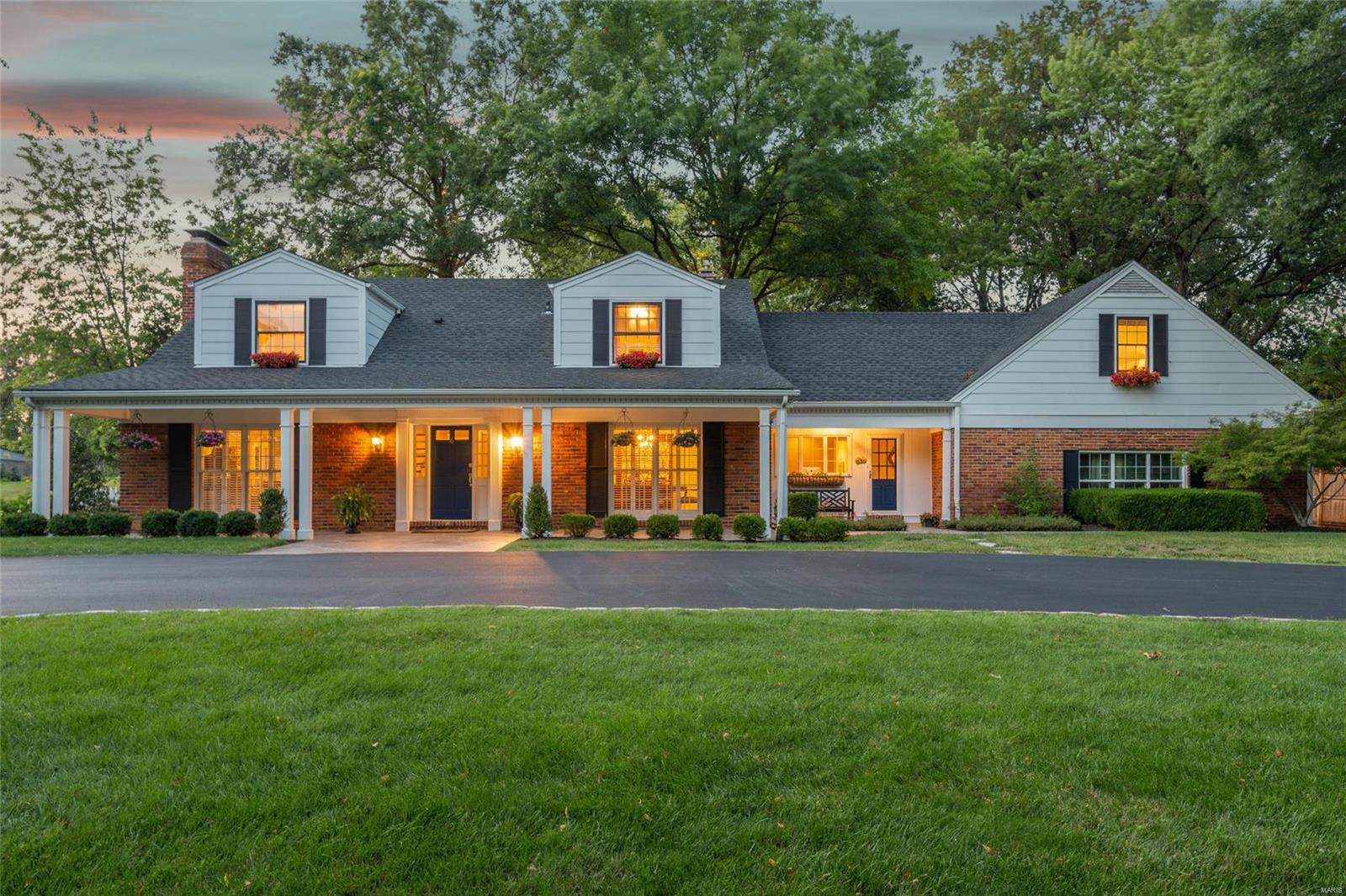 4 Stoney Brook Lane