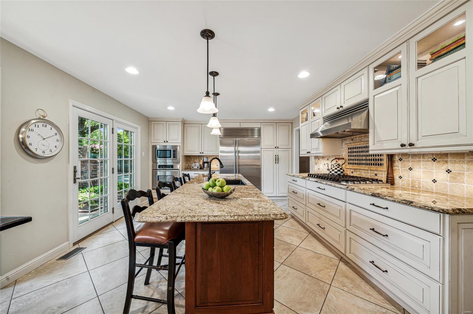 4 Stoney Brook Lane