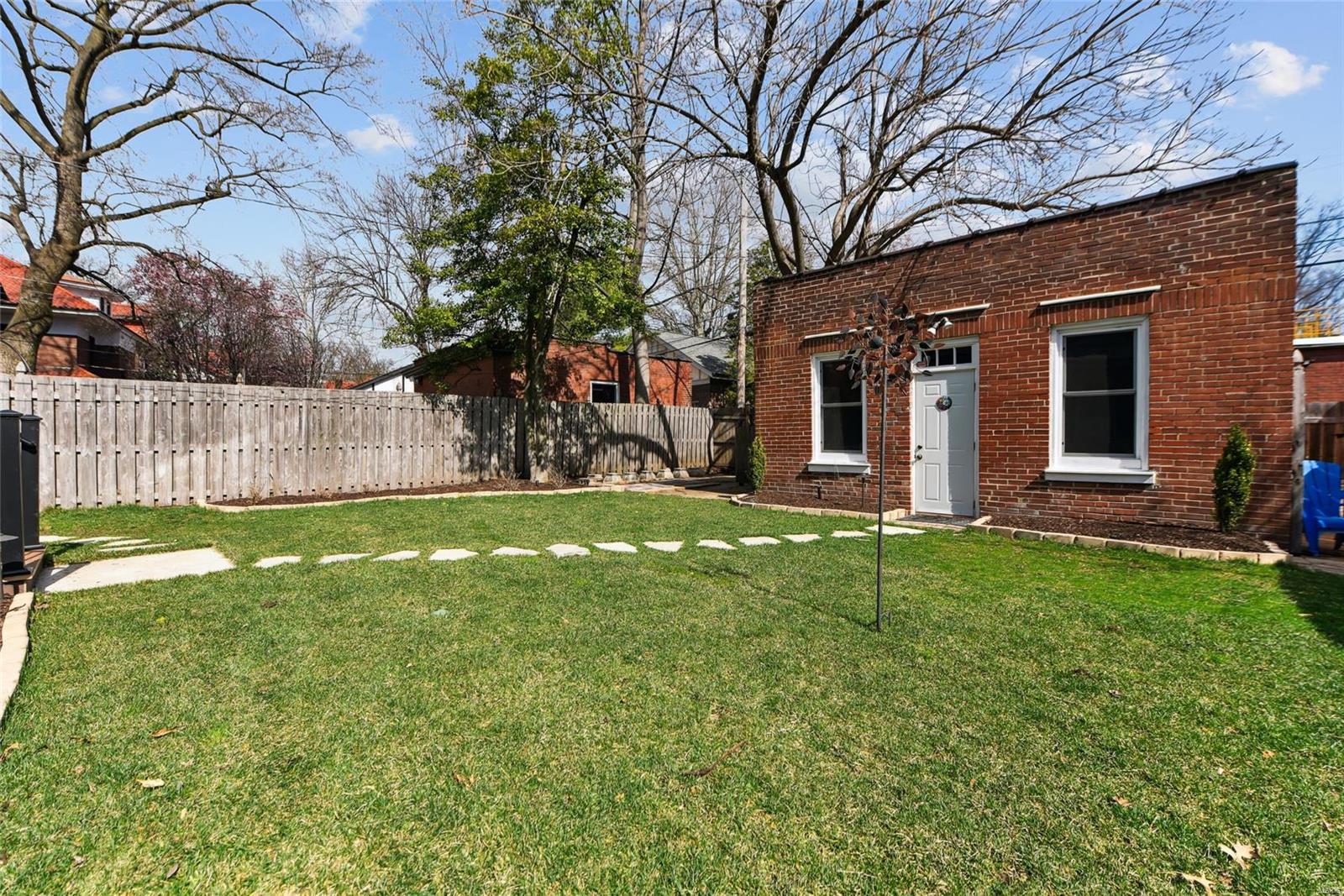 6339 Waterman Avenue