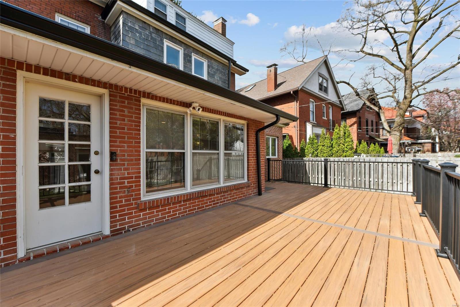 6339 Waterman Avenue